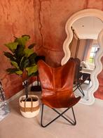 Vlinderstoel met extra hoes - zo goed als nieuw, Bruin, Leer, Ophalen of Verzenden, Zo goed als nieuw