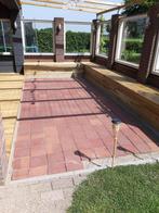 Gebakken terras tegels

Afm. 200x200x50mm, Ophalen, Gebruikt, Keramiek, 5 tot 10 m²