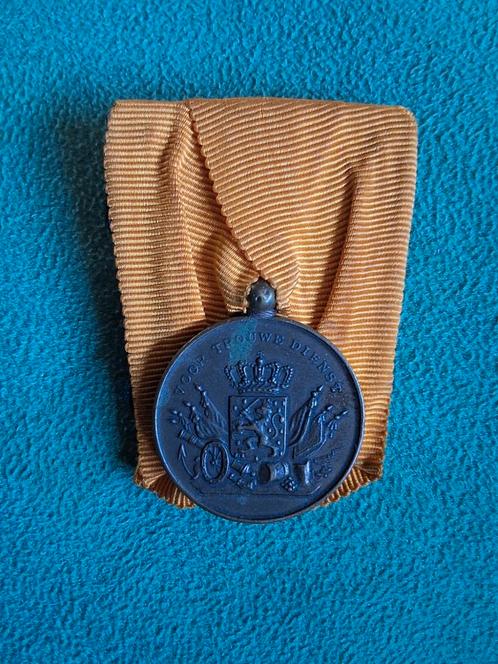 Medaille brons Trouwe dienst Juliana leger soldaat defensie, Verzamelen, Militaria | Algemeen, Landmacht, Lintje, Medaille of Wings