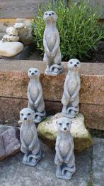 Vrolijke Stokstaartjes, in de Tuin, Ophalen of Verzenden, Nieuw, Steen, Dierenbeeld