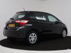 Toyota Yaris 1.5 Hybrid Active (bj 2020, automaat), Auto's, Toyota, Gebruikt, 4 cilinders, Met garantie (alle), Zwart