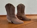 Taupe Laarsjes Maat 40, Kleding | Dames, Schoenen, Shoecolate, Beige, Lage of Enkellaarzen, Ophalen of Verzenden