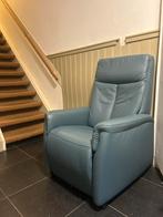 Comfortabele Hukla sta op stoel met Afstandsbediening, Ophalen, Zo goed als nieuw, Leer, 75 tot 100 cm