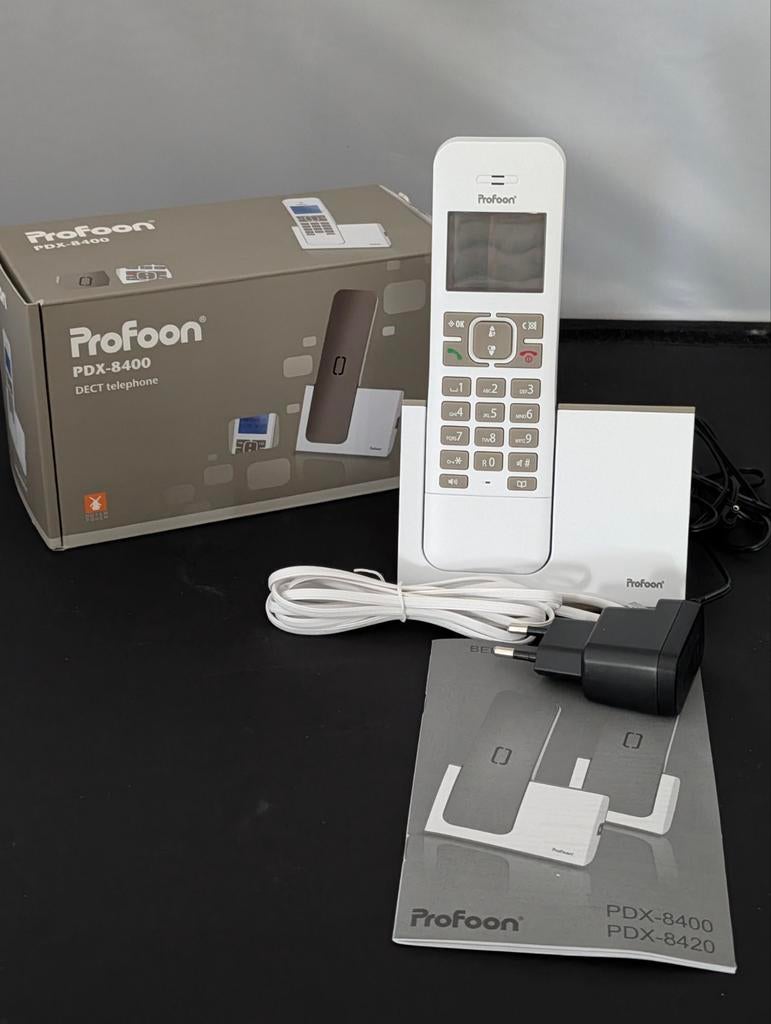 Profoon PDX-8400 is een DECT draadloze huistelefoon Nieuw, Telecommunicatie, Vaste telefoons | Handsets en Draadloos, Ophalen of Verzenden