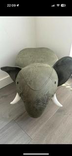 Leuke poef olifant voor kinderkamer, Ophalen of Verzenden, Zo goed als nieuw, Wanddecoratie
