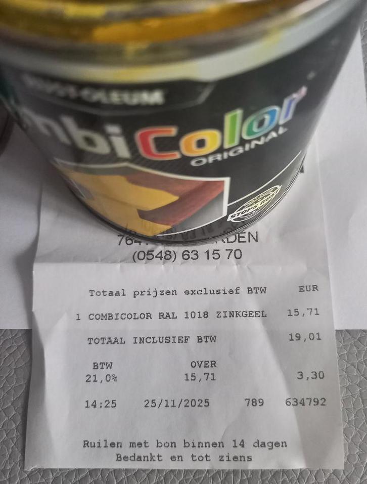 Metaallak  zwart , rood en geel, Doe-het-zelf en Verbouw, Verf, Beits en Lak, Rood, Ophalen