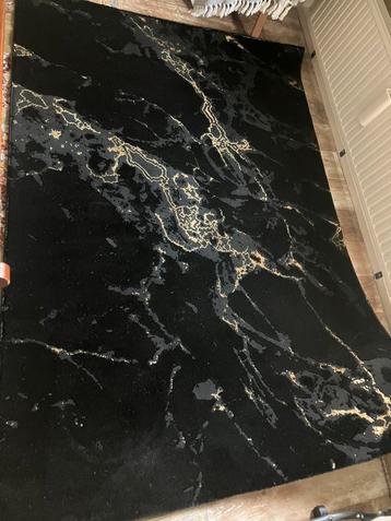 Nieuw vloerkleed beschikbaar voor biedingen