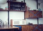 Zwevend wandmeubel mid century wandrek vintage, Huis en Inrichting, Ophalen, Gebruikt, Minder dan 150 cm, 150 tot 200 cm
