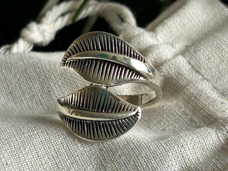 Leaf Ring 925 Sterling Zilver - Maat 17,75, Sieraden, Tassen en Uiterlijk, Ringen, Nieuw, Dame, 17 tot 18, Zilver, Zilver, Ophalen of Verzenden