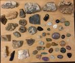 Verzameling stenen en kristallen, Verzamelen, Mineralen en Fossielen, Ophalen of Verzenden, Mineraal