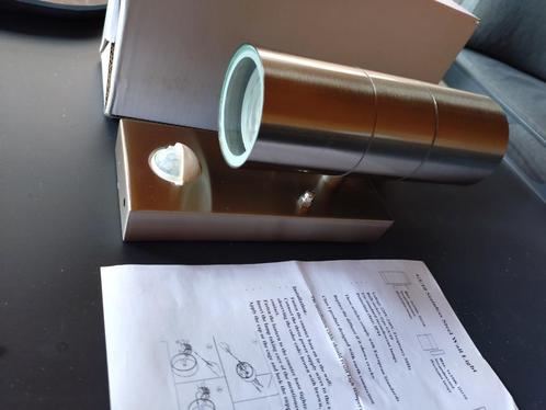 RVS wandlamp met sensor (wit) - Updown-licht, Huis en Inrichting, Lampen | Overige, Nieuw, Ophalen