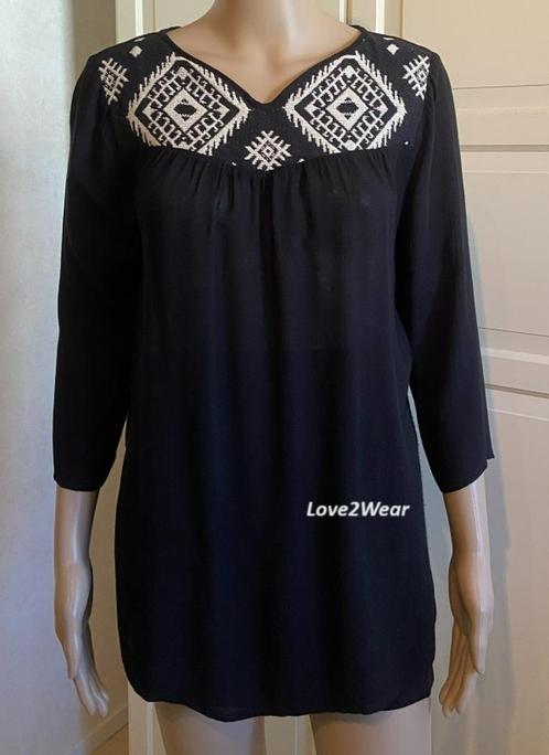 Top Mango zwart/wit met driekwartmouwen, Kleding | Dames, Tops, Zo goed als nieuw, Maat 34 (XS) of kleiner, Zwart, Ophalen of Verzenden
