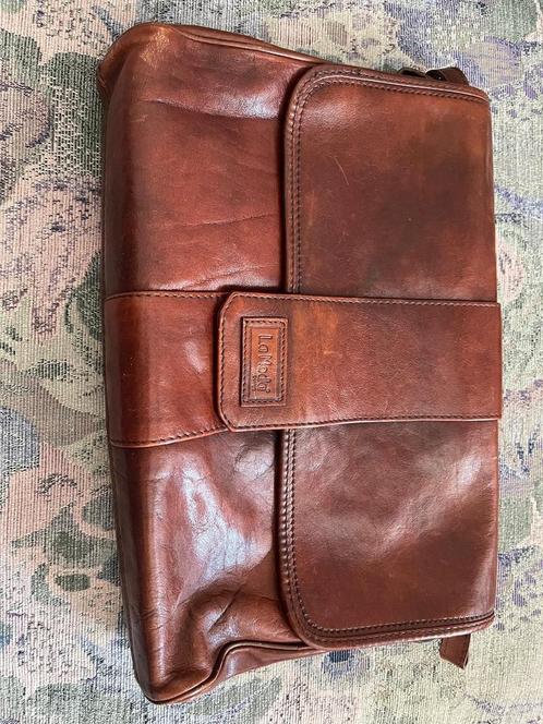 Leren clutch / etui La Moda, Sieraden, Tassen en Uiterlijk, Tassen | Damestassen, Gebruikt, Bruin, Ophalen of Verzenden