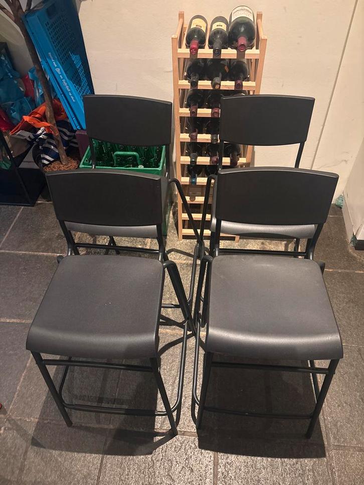 Set van 4 zwarte barkrukken, Huis en Inrichting, Stoelen, Gebruikt, Vier, Metaal, Zwart, Ophalen