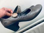 CAMPER grijze pumps band over de wreef mt 40, Kleding | Dames, Schoenen, Pumps, Camper, Ophalen of Verzenden, Grijs