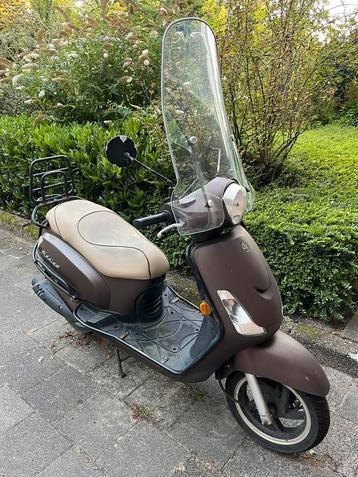 Sym Fiddle II (bj. 2009) 45 km/u beschikbaar voor biedingen