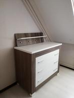 commode met leg en hang plankje voor aan de muur, Kinderen en Baby's, Kinderkamer | Commodes en Kasten, 90 tot 105 cm, 50 tot 70 cm