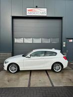 BMW 1-Serie 120i 177pk 2015 Wit - COMPLEET IN ORDE, Auto's, BMW, 1-Serie, 65 €/maand, Achterwielaandrijving, USB