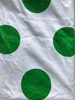 Nieuw witte bloemen stof met groene rondjes, Hobby en Vrije tijd, Stoffen en Lappen, Ophalen, 120 cm of meer, Katoen, Nieuw