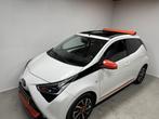 Toyota Aygo 1.0 VVT-i x-otic Cabrio NAP Apple Carplay Camera, Auto's, Toyota, Voorwielaandrijving, Gebruikt, Met garantie (alle)