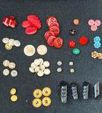 Diverse vintage KNOPEN, Hobby en Vrije tijd, Naaien en Fournituren, Ophalen of Verzenden, Zo goed als nieuw, Knoop of Knopen