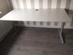 Mooi stevig bureau, Huis en Inrichting, Bureaus, Ophalen, In hoogte verstelbaar, Gebruikt, Bureau