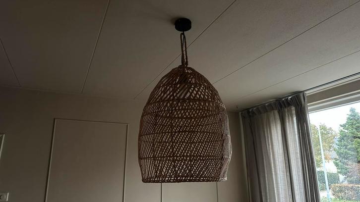 Rieten hanglamp, Huis en Inrichting, Lampen | Hanglampen, Zo goed als nieuw, 50 tot 75 cm, Hout, Ophalen