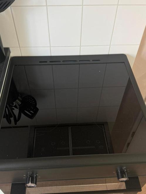 Everglades Inductie Fornuis (3fase), Witgoed en Apparatuur, Fornuizen, Zo goed als nieuw, Vrijstaand, Inductie, 4 kookzones, 45 tot 60 cm