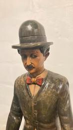 Charlie Chaplin, Ophalen, Gebruikt