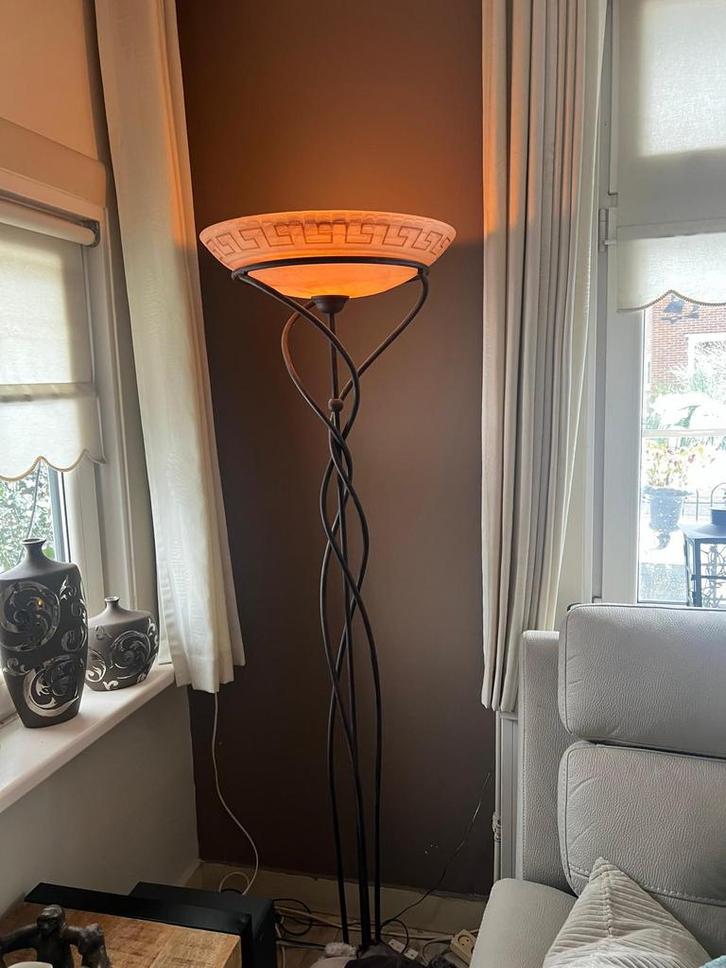 Mooie complete lampenset met griekse rand  te koop., Huis en Inrichting, Lampen | Plafondlampen, Gebruikt, Glas, Ophalen