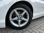 BMW 1-serie 118i Corporate Lease Executive|Nap|Xenon|Sport|A, Auto's, BMW, 65 €/maand, Gebruikt, Wit, Bedrijf