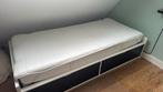 Flaxa Bed met Lattenbodem en Optioneel Matras en dekbed, Huis en Inrichting, Gebruikt, 90 cm, Eenpersoons, Wit