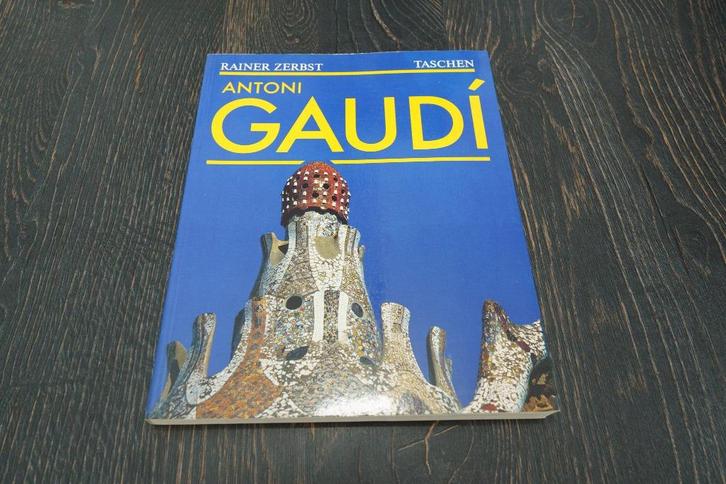 Antoni Gaudi - Rainer Zerbst TASCHEN, Boeken, Kunst en Cultuur | Architectuur, Zo goed als nieuw, Architecten, Ophalen of Verzenden