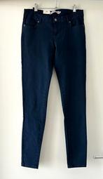 Donkerblauwe slim fit jeans mt. 31/34 van Vero Moda, Kleding | Dames, Spijkerbroeken en Jeans, Nieuw, Blauw, W30 - W32 (confectie 38/40)