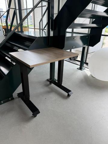 Worktrainer Studydesk zitstabureau (2 afmetingen) beschikbaar voor biedingen
