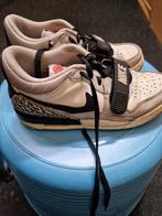 Nike jordan maat 36, Kinderen en Baby's, Kinderkleding | Schoenen en Sokken, Ophalen of Verzenden, Gebruikt, Jongen of Meisje
