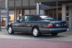 Mercedes-Benz E-Klasse E220 Cabriolet ( W124 ) (bj 1995), Zwart, 2199 cc, 4 stoelen, Zwart
