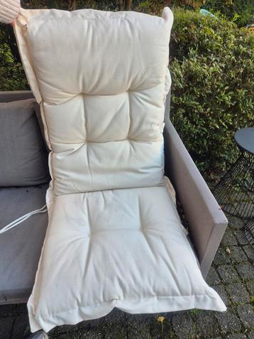 8 Tuinkussens - Beige beschikbaar voor biedingen