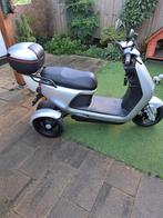 Drie wiel schooter, Ophalen, Zo goed als nieuw, Elektrische step (E-scooter)
