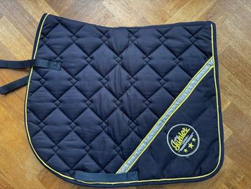 Harry’s Horse zadeldekje  en bijpassend vestje   beschikbaar voor biedingen