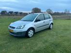 Ford Fiësta 1.3 8V 5DR 2007 Grijs Nieuwe Apk, Auto's, Voorwielaandrijving, Stof, 750 kg, Origineel Nederlands