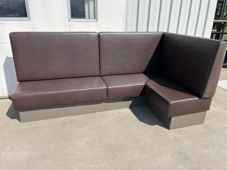 horeca restaurant bank hoekbank bruin kunstleder 270x140 cm, Huis en Inrichting, Stoelen, Zo goed als nieuw, Eén, Hout, Leer, Bruin