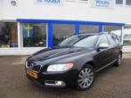 Volvo V70 2.0 D3 LIM. EDITION,AUT,LEDER,17 INCH TREKH, TOPST, Auto's, Volvo, Euro 5, Gebruikt, 1984 cc, Diesel