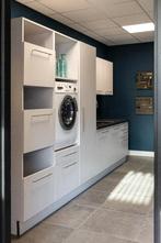 Bijkeuken compleet met veel opbergruimte., Huis en Inrichting, Keuken | Complete keukens, Wit, Enkelwandige keuken, Ophalen of Verzenden