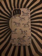 Burga Derby Race iPhone 15 hoesje te koop, Ophalen of Verzenden, Zo goed als nieuw, Hoesje of Tasje