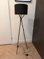Statieflamp in zwart, Huis en Inrichting, Lampen | Vloerlampen, Ophalen, Zo goed als nieuw, Minder dan 100 cm