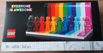 NIEUW LEGO 40516 Everyone is awesome Regenboog + poppetjes beschikbaar voor biedingen
