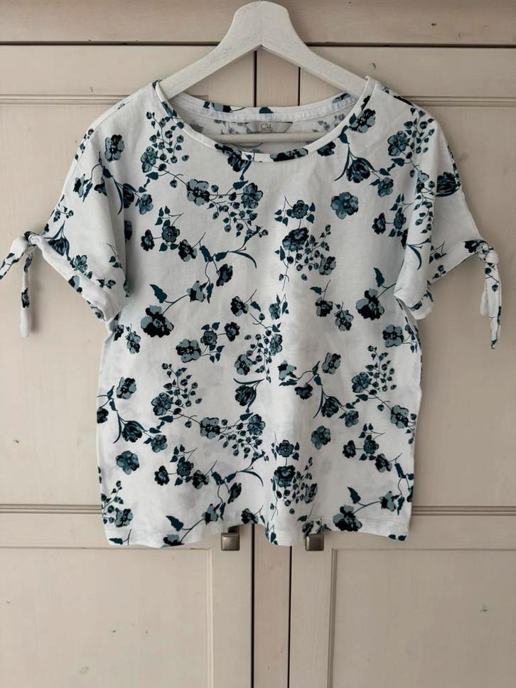 Dames t-shirt met bloemmotief Clockhouse maat  L, Kleding | Dames, T-shirts, Zo goed als nieuw, Maat 42/44 (L), Wit, Korte mouw