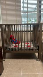 Baby box, Ophalen of Verzenden, Zo goed als nieuw, Rechthoekig, In hoogte verstelbaar