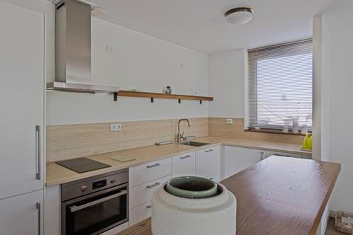 Ikea Keuken & apparatuur Wit 3.68m breed COMPLEET, Huis en Inrichting, Keuken | Complete keukens, Zo goed als nieuw, Hoekkeuken
